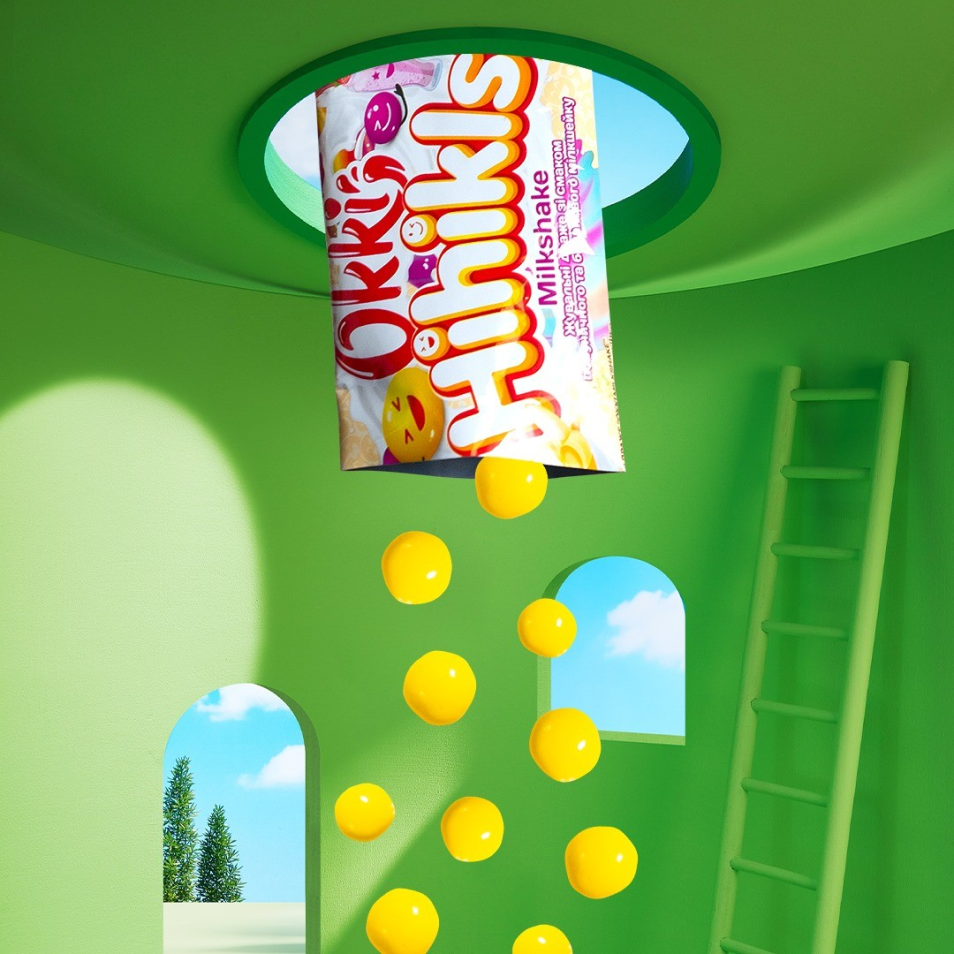 Okki pack in a green surreal interior
